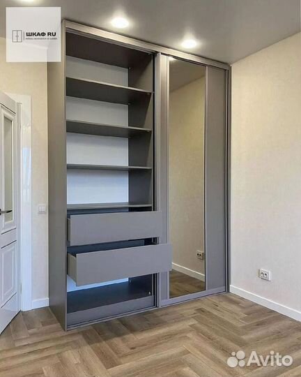 Шкаф купе с фабричного производства