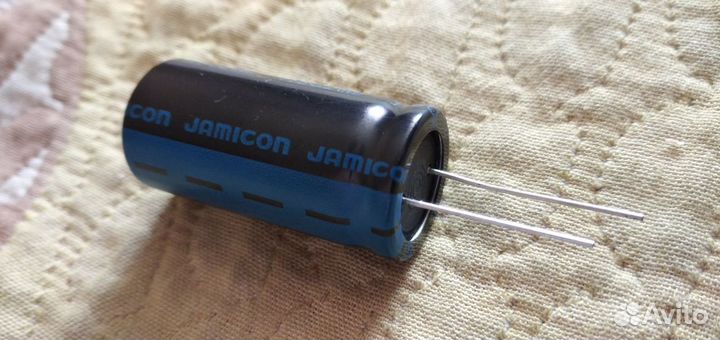 Конденсатор фирмы Jamicon TK 10000 мкф 35 V аудио