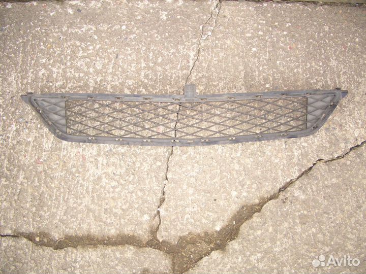 Решётка переднего бампера Мерседес W245 с07-11г