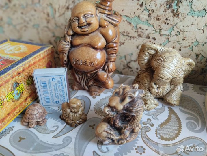 Статуэтки буддистские