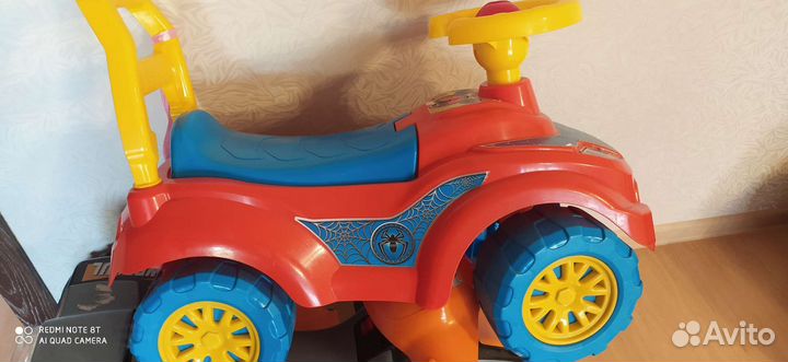 Машинка-каталка