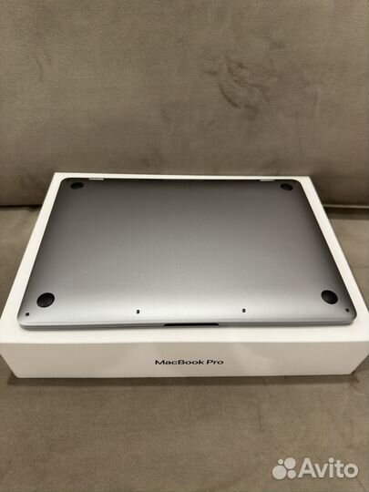 Apple MacBook Pro 13 2020 i5 8gb 256gb