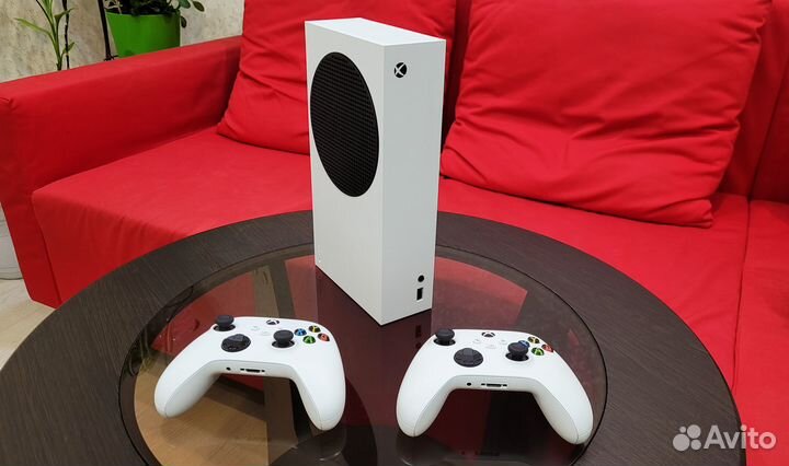 Xbox Series S (комплект)