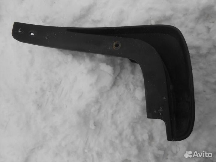 Ix35 Tucson 2010-2015 брызговик задний левый