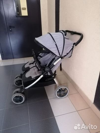 Прогулочная коляска для двойни