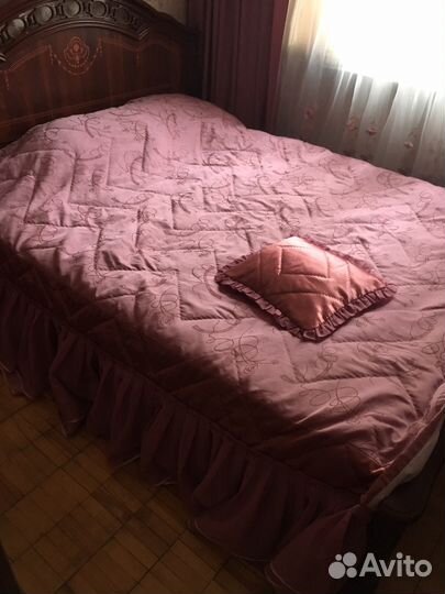 Покрывало на двухспальную кровать с 2 наволочками