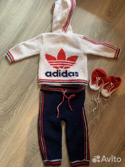 Вязанный костюм