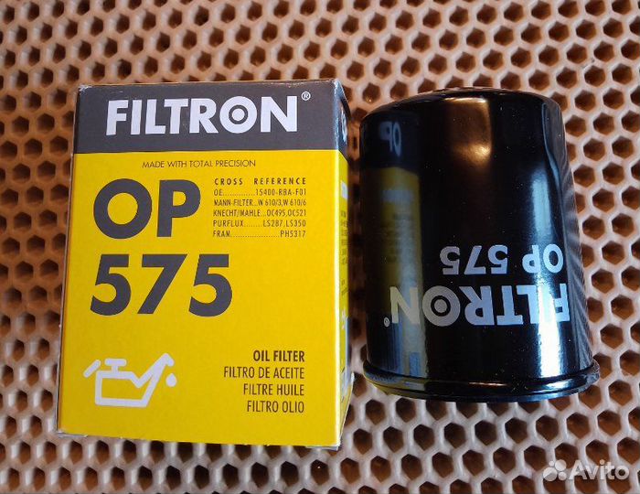 Фильтр масляный Honda Accord 2002-2008