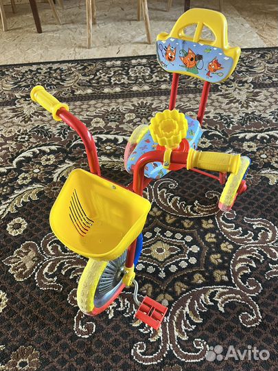 Трехколесный велосипед