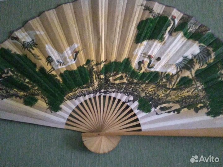 Веер настенный