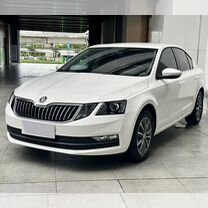 Skoda Octavia (China) 1.5 AT, 2021, 27 000 км, с пробегом, цена 1 540 000 руб.