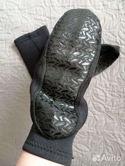 Гидро носки из неопрена 2мм Decathlon