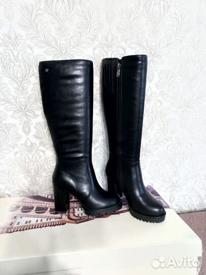 Сапоги женские демисезонные 35 размер