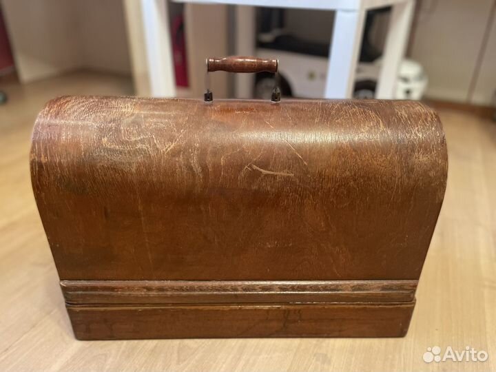 Швейная машинка