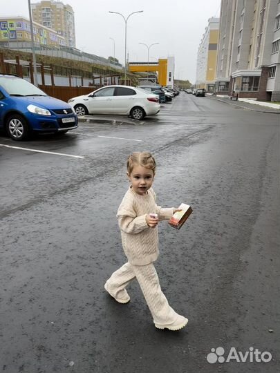 Свитер с брюками костюм для девочки