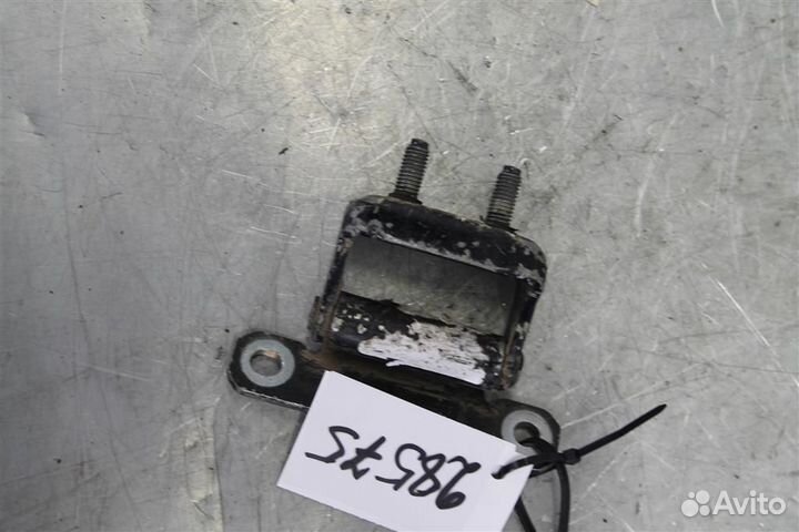 Петли крышки багажника Nissan Patrol Y62