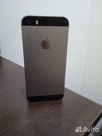 iPhone 5S, 16 ГБ