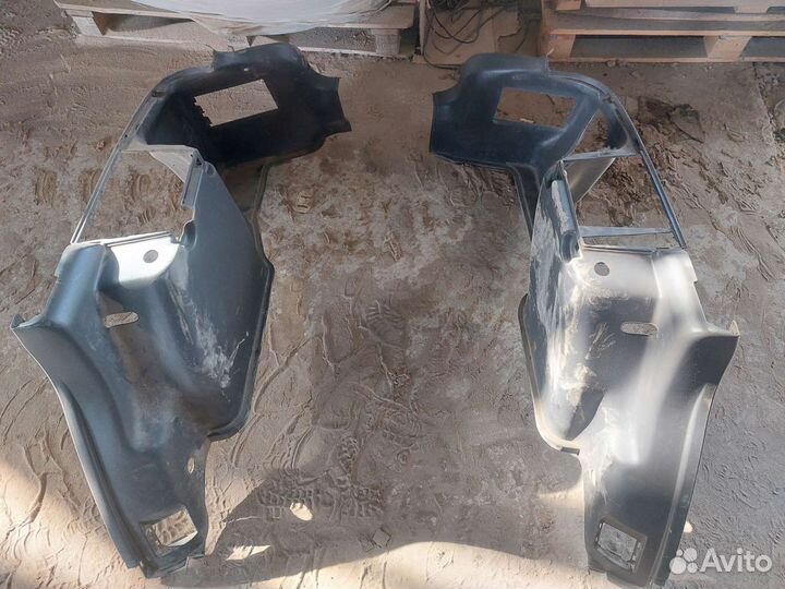 Пластиковая обшивка багажника на subaru impreza