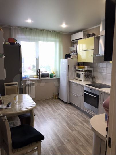 3-к. квартира, 63 м², 3/9 эт.