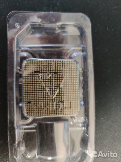 Процессор AMD Sempron 140 (двухядерный)