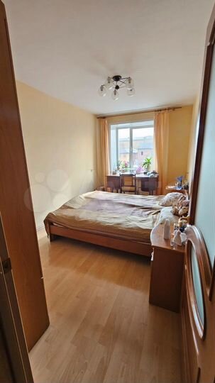 3-к. квартира, 80,7 м², 2/5 эт.