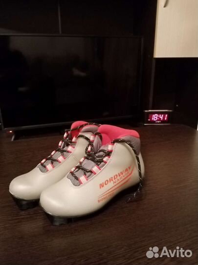 Беговые лыжи