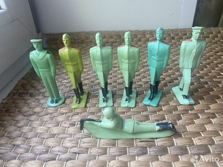 Солдатики пластмассовые СССР