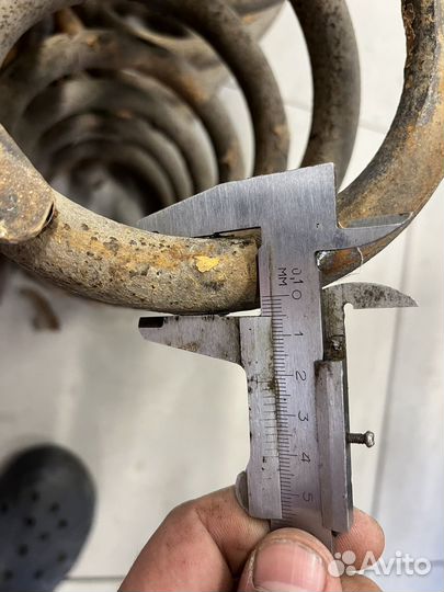 Пружины задние defender