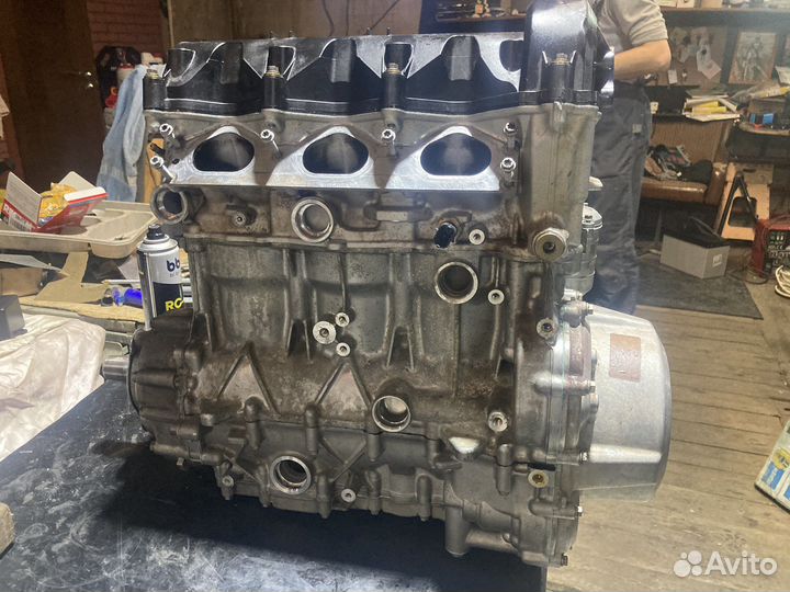 Двигатель снегохода brp 1200.rotax 1203