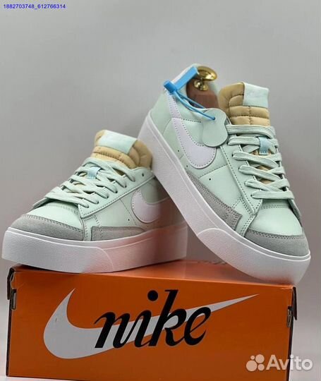 Кроссовки Nike Blazer Low Platform Barely женские