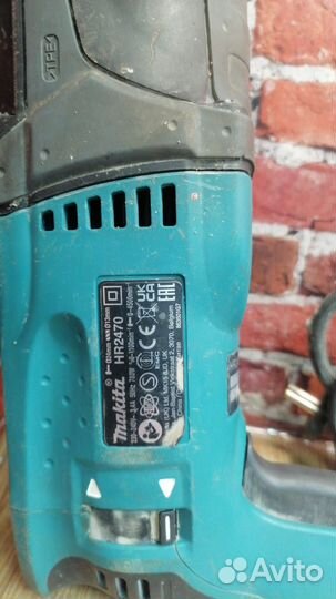 Перфоратор makita 2470