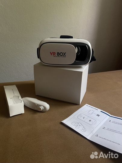 Очки виртуальной реальности с пультом