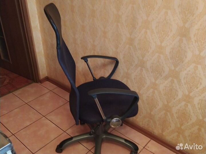 Компьютерное кресло