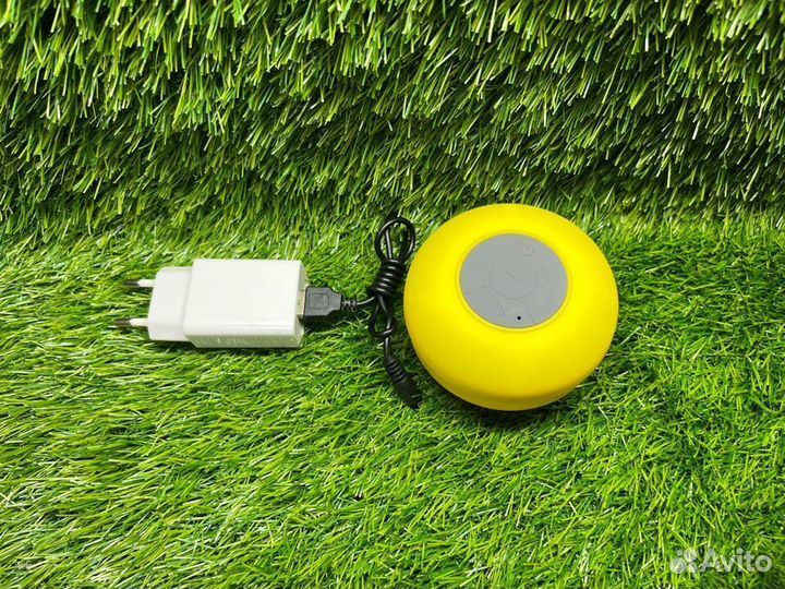 Портативная водонепроницаемая колонка с Bluetooth