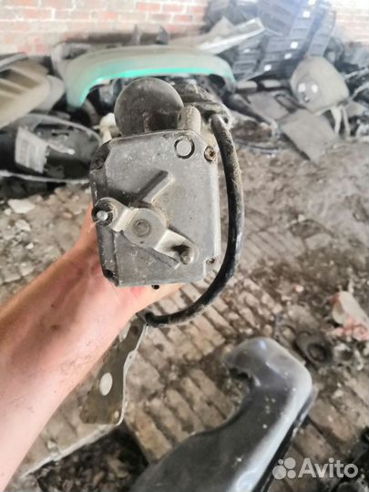 Дросельная заслонка мерседес w140 Mercedes m120