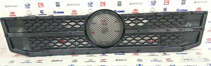 Решетка радиатора, облицовка капота shacman X3000