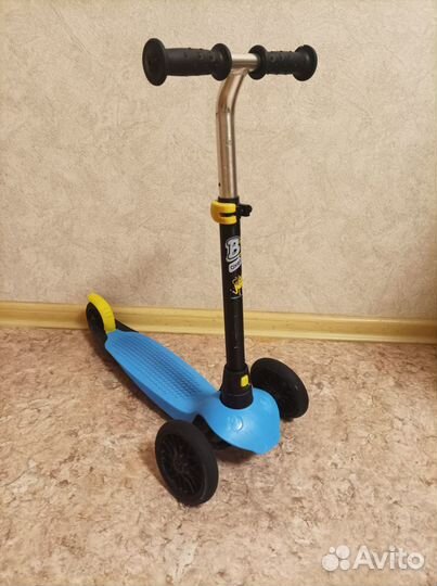 Самокат детский трехколесный