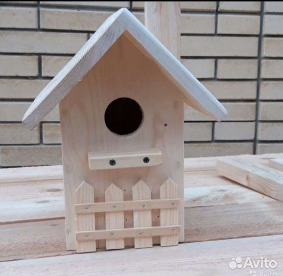 Скворечник, домик для белки, кормушка