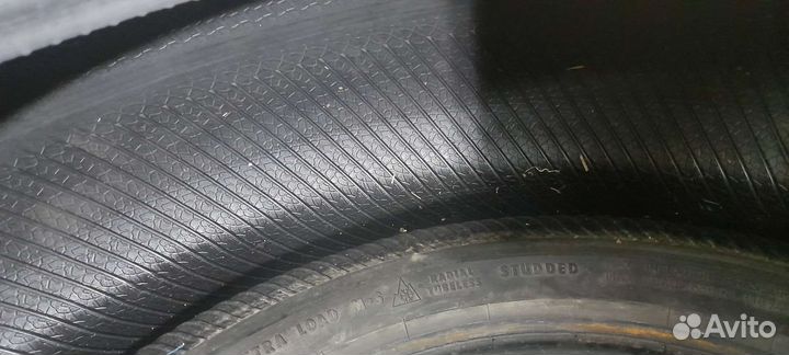 Continental IceContact 2 215/65 R16