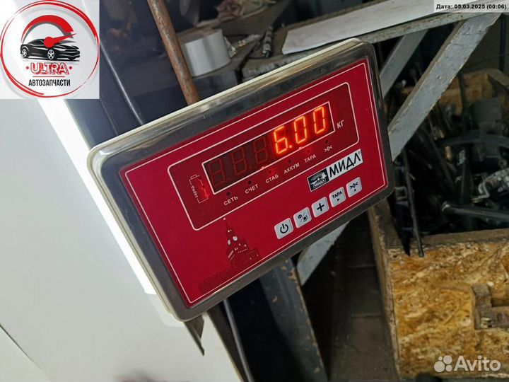 Полуось передняя левая б/у Audi A4 B5 (1994-2001) 8D0407271BC