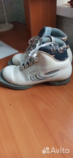 Лыжные ботинки Botas, Чехия р.35(22,5см)