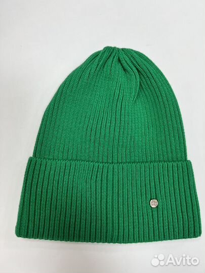 Шапка новая