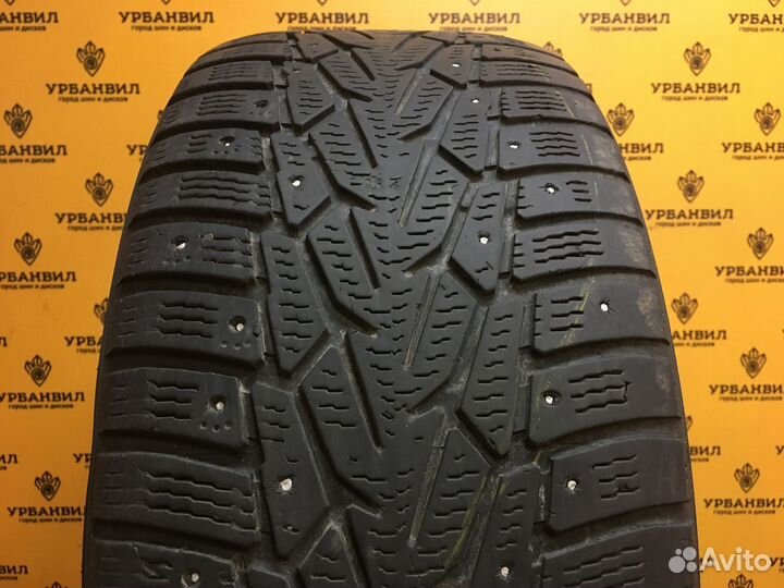 Nokian Tyres Hakkapeliitta 7 235/45 R17 97T