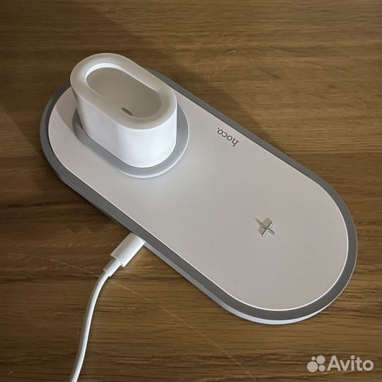 Беспроводная зарядка hoco 3 в 1 для смартфонов