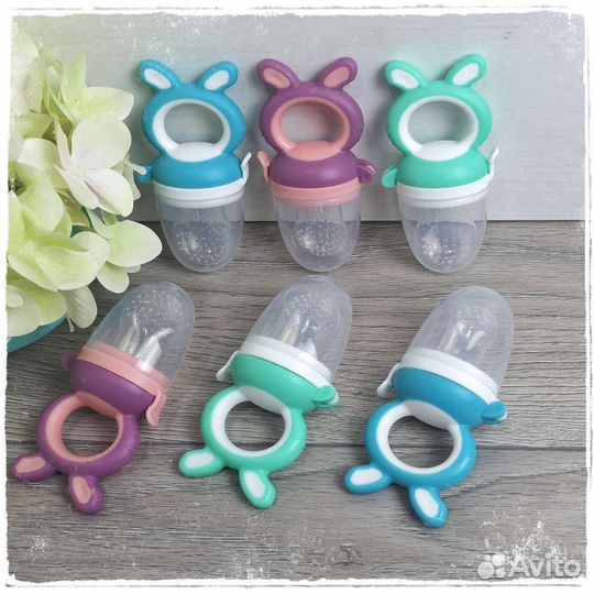 Ниблер силиконовый. Для первого прикорма нимблер