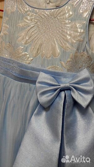 Нарядное платье для девочки 104 р