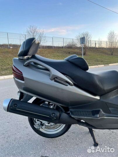 Suzuki Burgman 650