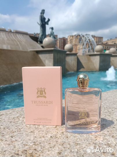 Trussardi парфюм