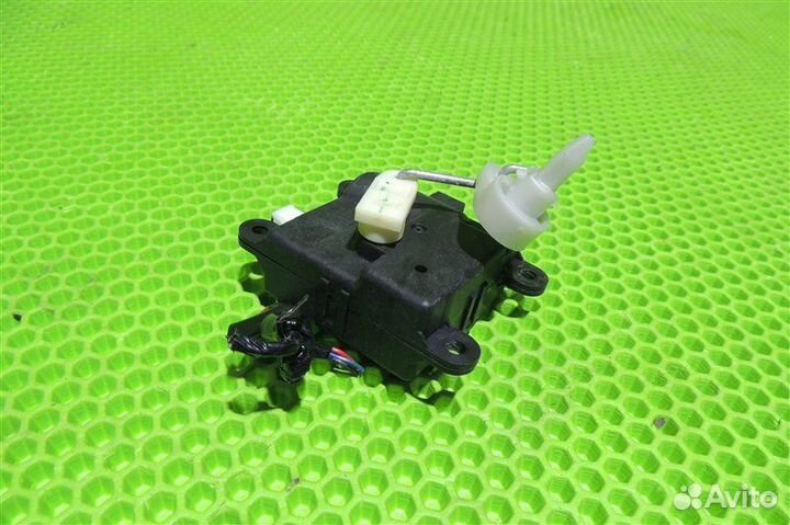 Сервопривод заслонки печки Nissan Serena FC26