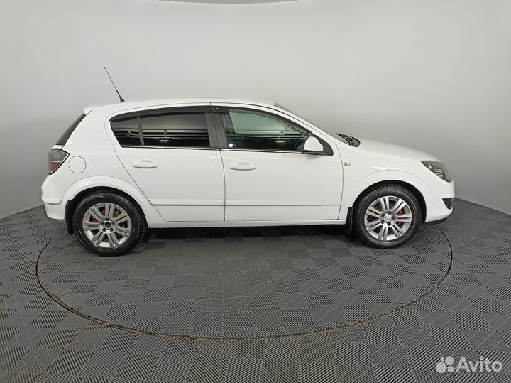 Opel Astra 1.6 МТ, 2010, 185 019 км